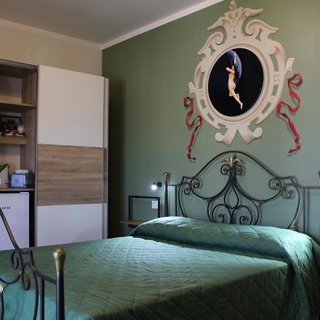 La Casa Di Giusy Bed & Breakfast Cosenza Eksteriør bilde